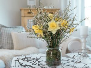 Vase in Vase Deko. DIY Ideen für deine Frühlingsdeko